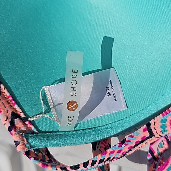 Swimsuit Top - Picture 3 of 3